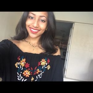 Meet your Posher, Marielle